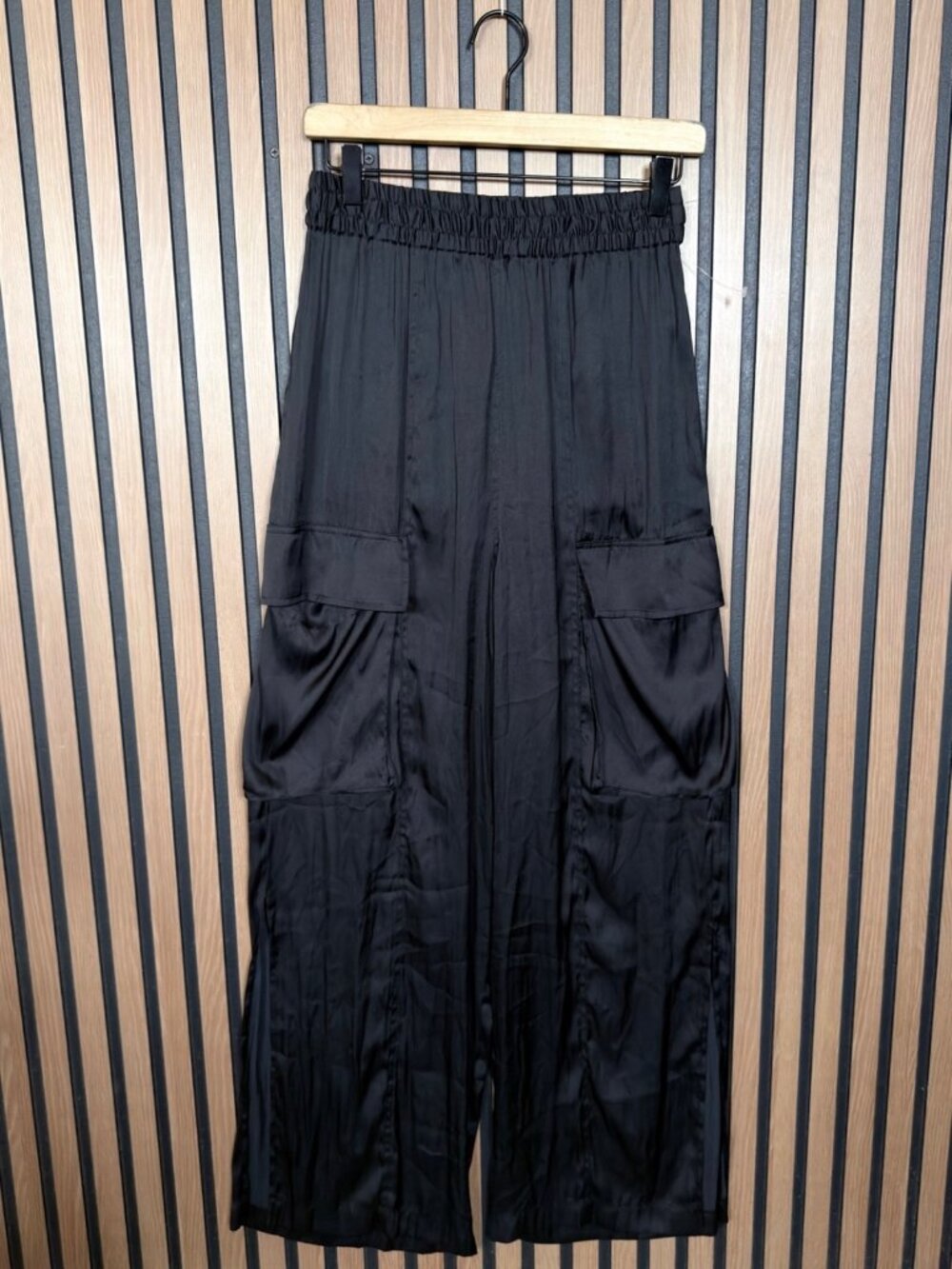 Carbon 38 Pants Small Black Satin Baggy Cargo High Rise Elastic Waist Leg Slit